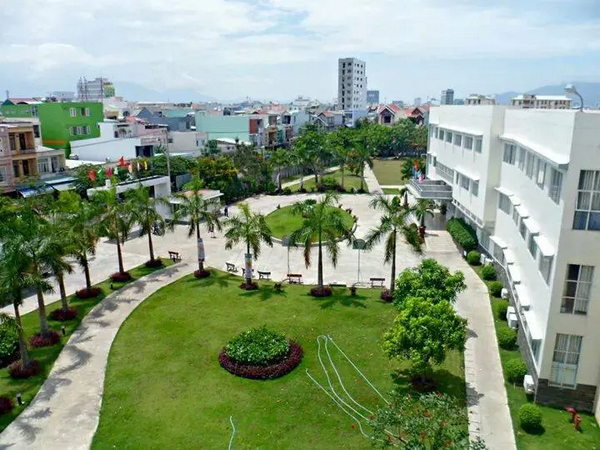 Đại học Ngoại Ngữ – Đại học Đà Nẵng đã từng bước trưởng thành và phát triển, khẳng định được vị thế trong hệ thống giáo dục quốc dân