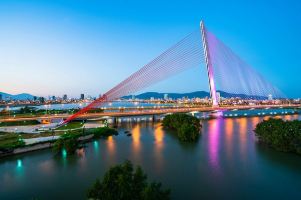 Cầu sông Hàn – Biểu tượng đô thị của Đà Nẵng