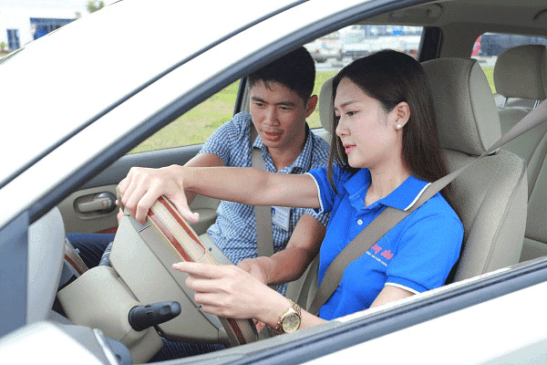 Trung tâm đào tạo lái xe ô tô Đà Nẵng STC - địa điểm học lái xe ô tô tại Đà Nẵng chất lượng nhất 