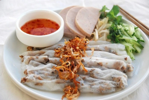 Bánh Cuốn Đất Võ là một trong những địa điểm ẩm thực được nhiều tín đồ đánh giá cao tại Đà Thành