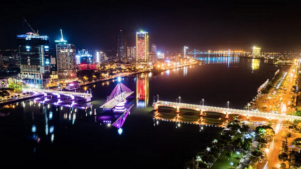 Cầu Sông Hàn biểu tượng và bước tiếng mới của Đà Nẵng 