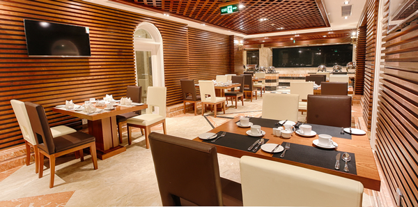 Le Gourmet tại Samdi Hotel là một trong những địa điểm không thể bỏ qua trên đại lộ Nguyễn Văn Linh