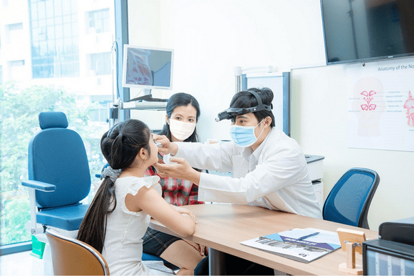 Phòng khám tai mũi họng Đà Nẵng có chuyên môn cao - Bác sĩ Huỳnh Bá Tân