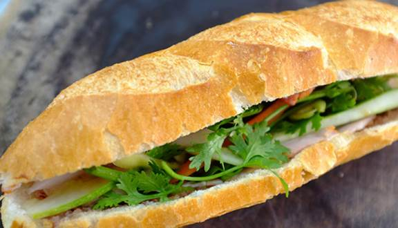 Bánh Mỳ Thịt Nướng tại quán Cô Linh sẽ là lựa chọn lý tưởng vào buổi sáng cho thực khách