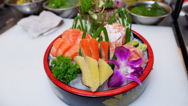 Bushido Restaurant Da Nang không chỉ là quán sushi Đà Nẵng để thưởng thức sushi mà còn là trải nghiệm văn hóa Nhật Bản