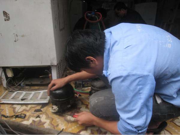 Điện Lạnh Lê Tấn Cường nổi tiếng với dịch vụ bảo dưỡng tủ lạnh trọn gói tại Đà Nẵng