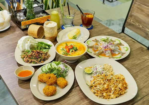 Pad Thái không chỉ là một món ăn, mà là một tác phẩm nghệ thuật của ẩm thực Thái Lan