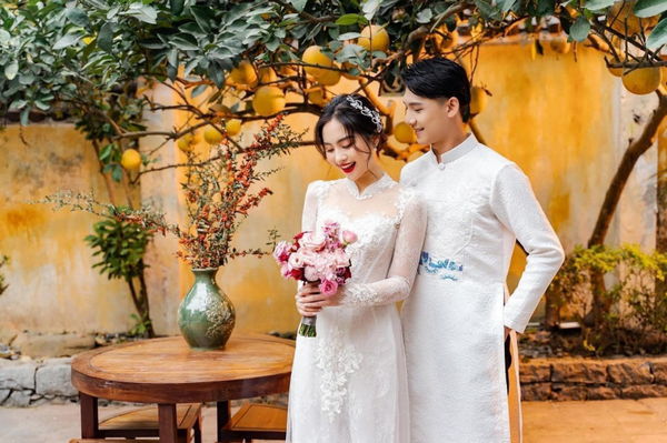 Linh Wedding không chỉ là cửa hàng cung cấp dịch vụ cưới hỏi mà còn là địa chỉ uy tín cho thuê áo dài.