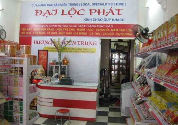 Đại Lộc Phát là một siêu thị đặc sản miền Trung được du khách yêu thích 