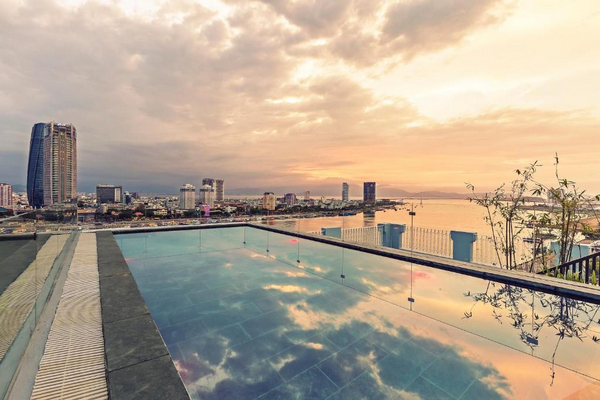 Ibiza Riverfront Hotel là điểm đến lý tưởng cho những ai mong muốn trải nghiệm sự sang trọng và tiện nghi tại Đà Nẵng