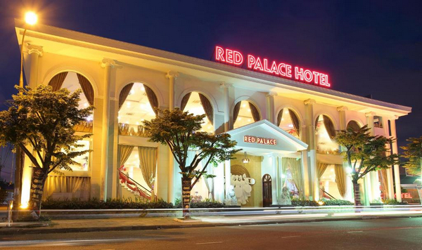 Red Palace Hotel - khách sạn gần sân bay Đà Nẵng giá rẻ tốt nhất 