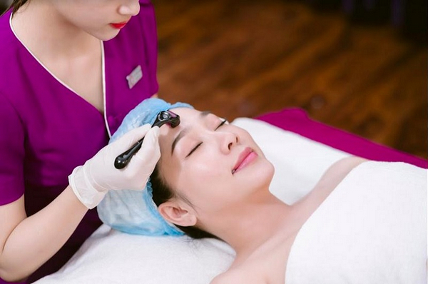 Tien Beauty Academy là một địa chỉ nổi tiếng không chỉ trong lĩnh vực điều trị mụn