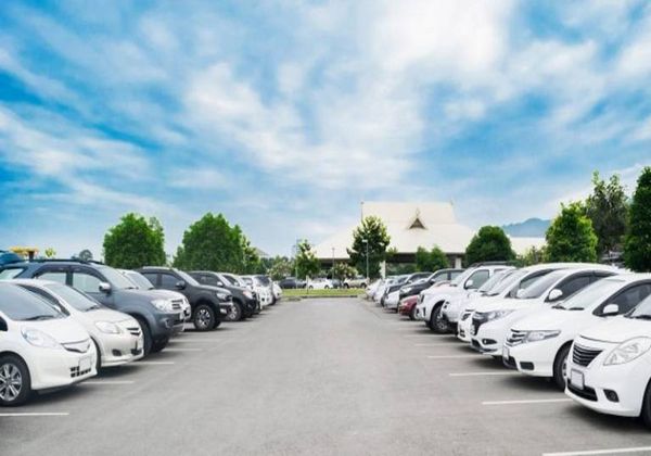 Đà Nẵng Rent A Car tự hào là địa điểm cho thuê xe ô tô tự lái uy tín, đa dạng về loại hình và giá cả.